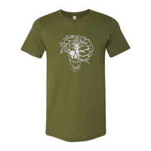 Load image into Gallery viewer, Blooming Skull Tee
